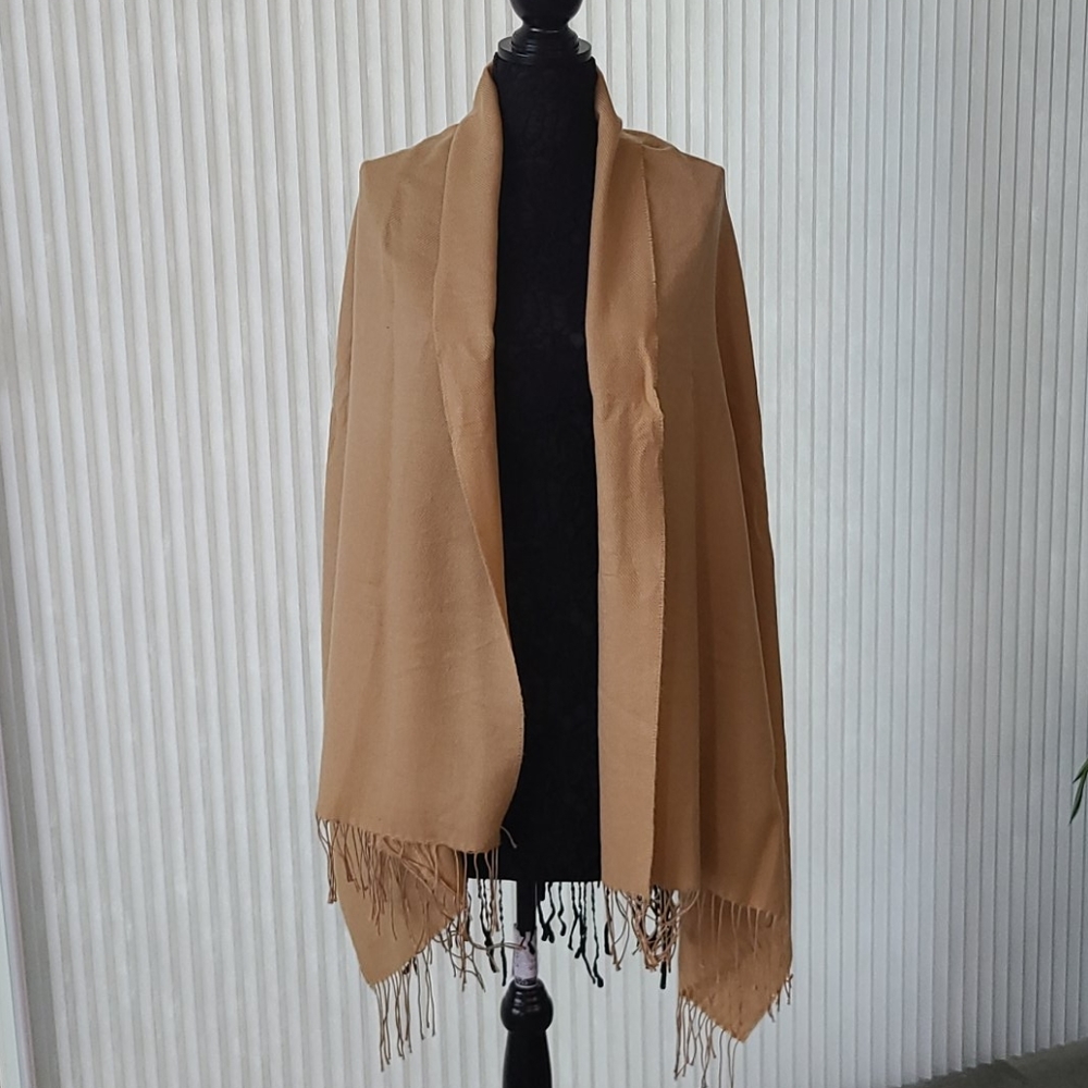 Oversize Tan Scarf/Shawl - Picture 1 of 4